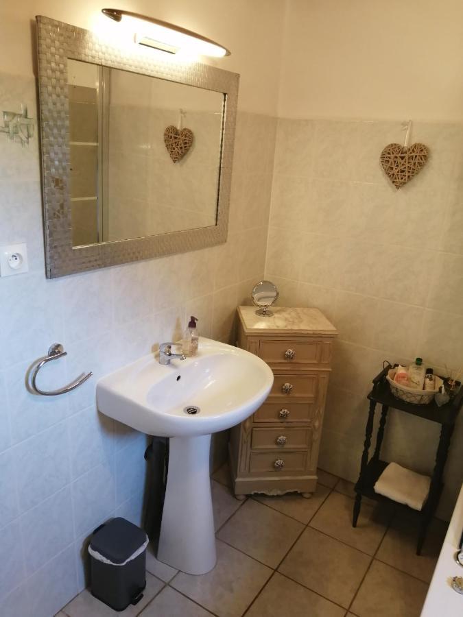 Holli Cottage - Charming 2 Bedrooms With Terrace. Saint-Avit-Rivière Exteriör bild
